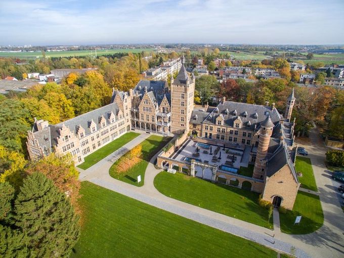 Kasteel Cantecroy in Mortsel